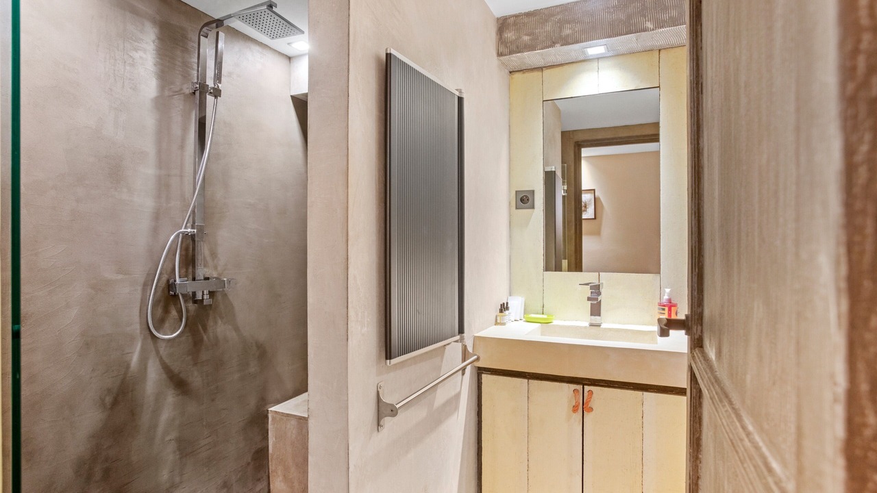 Photo of Bathroom in Plage de la Garonnette