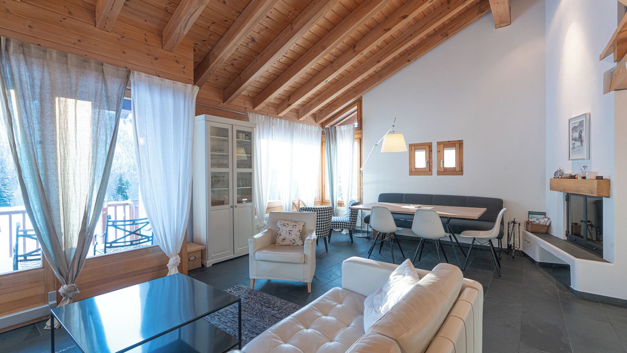 Photo of Livingroom in Maloja