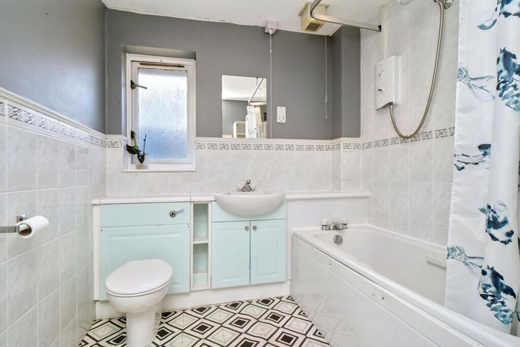 Photo of Bathroom in Comely Bank