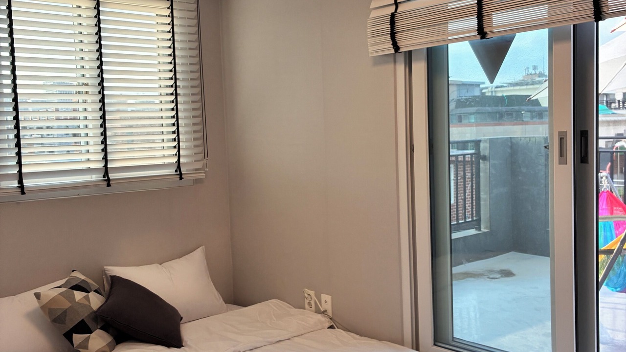 Photo of Bedroom in Haengdang-dong