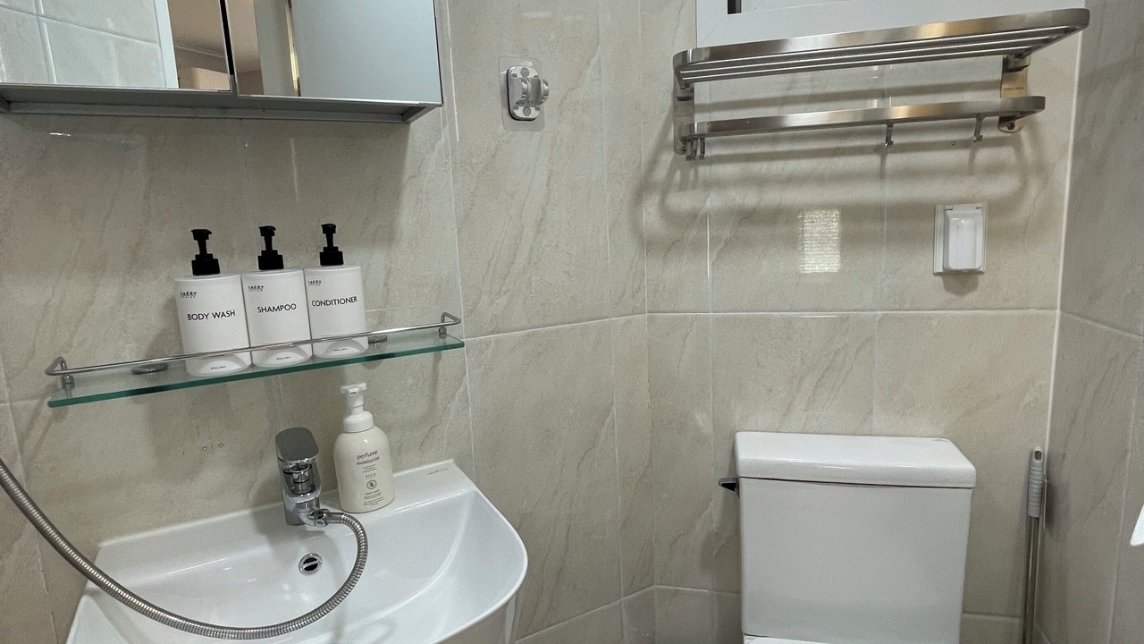 Photo of Bathroom in Haengdang-dong