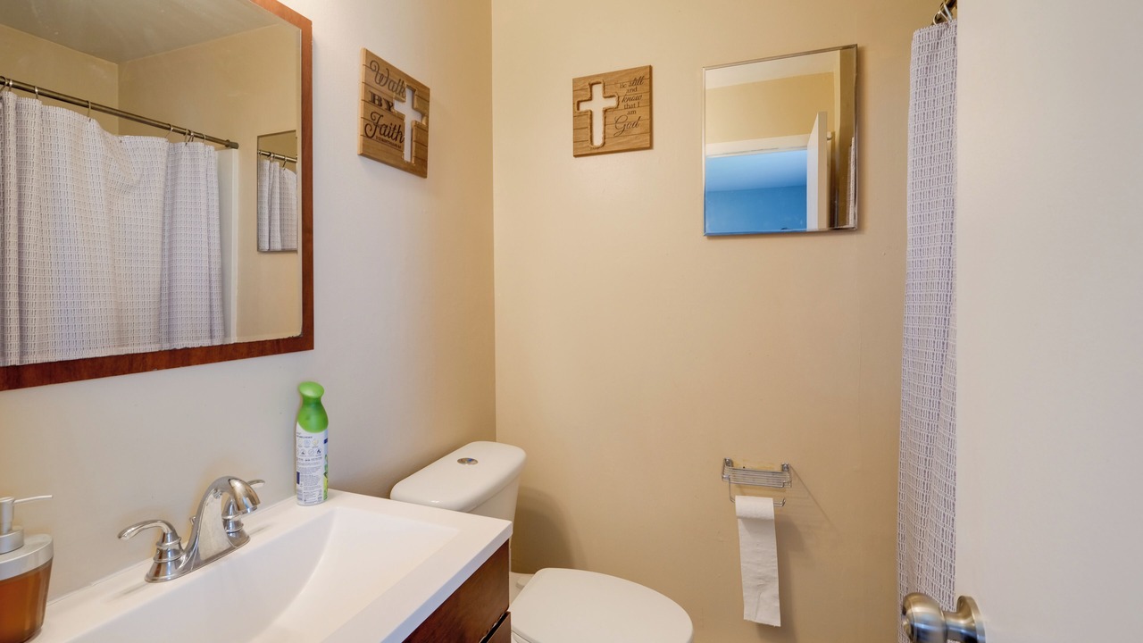 Photo of Bathroom in Largo