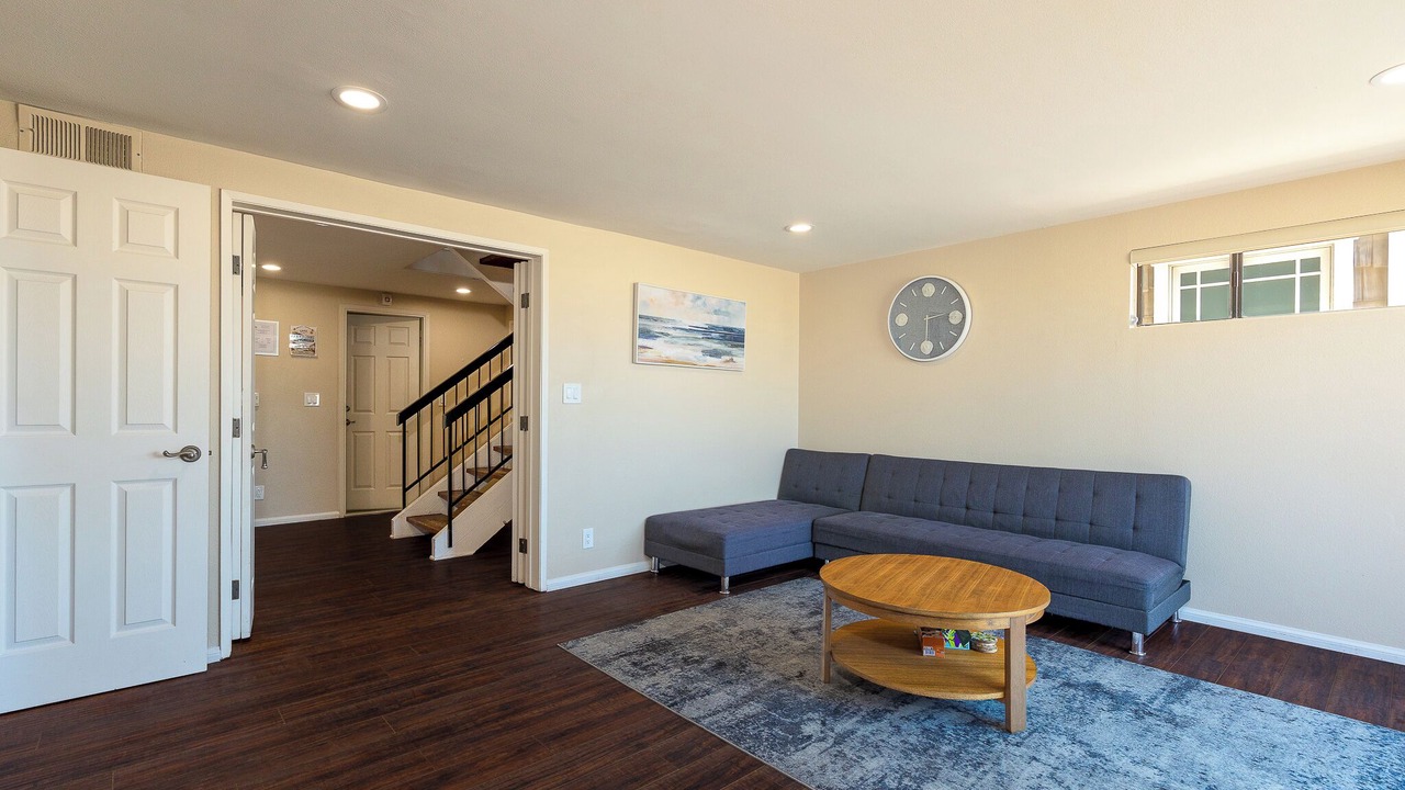 Photo of Livingroom in Hollywood