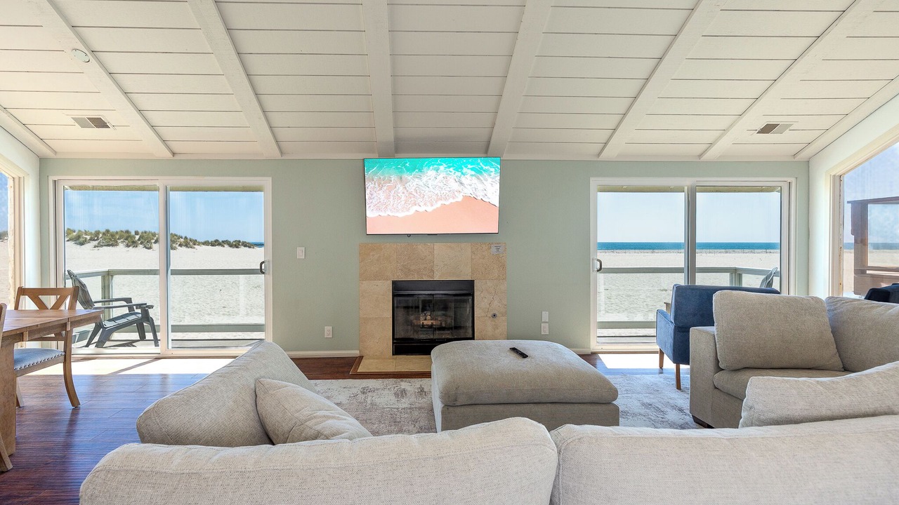 Photo of Livingroom in Hollywood