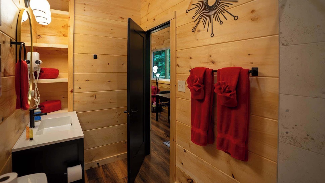 Photo of Bathroom in Stanton
