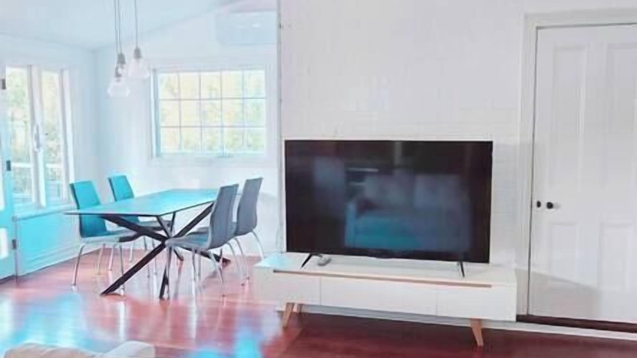 Photo of Livingroom in Midland