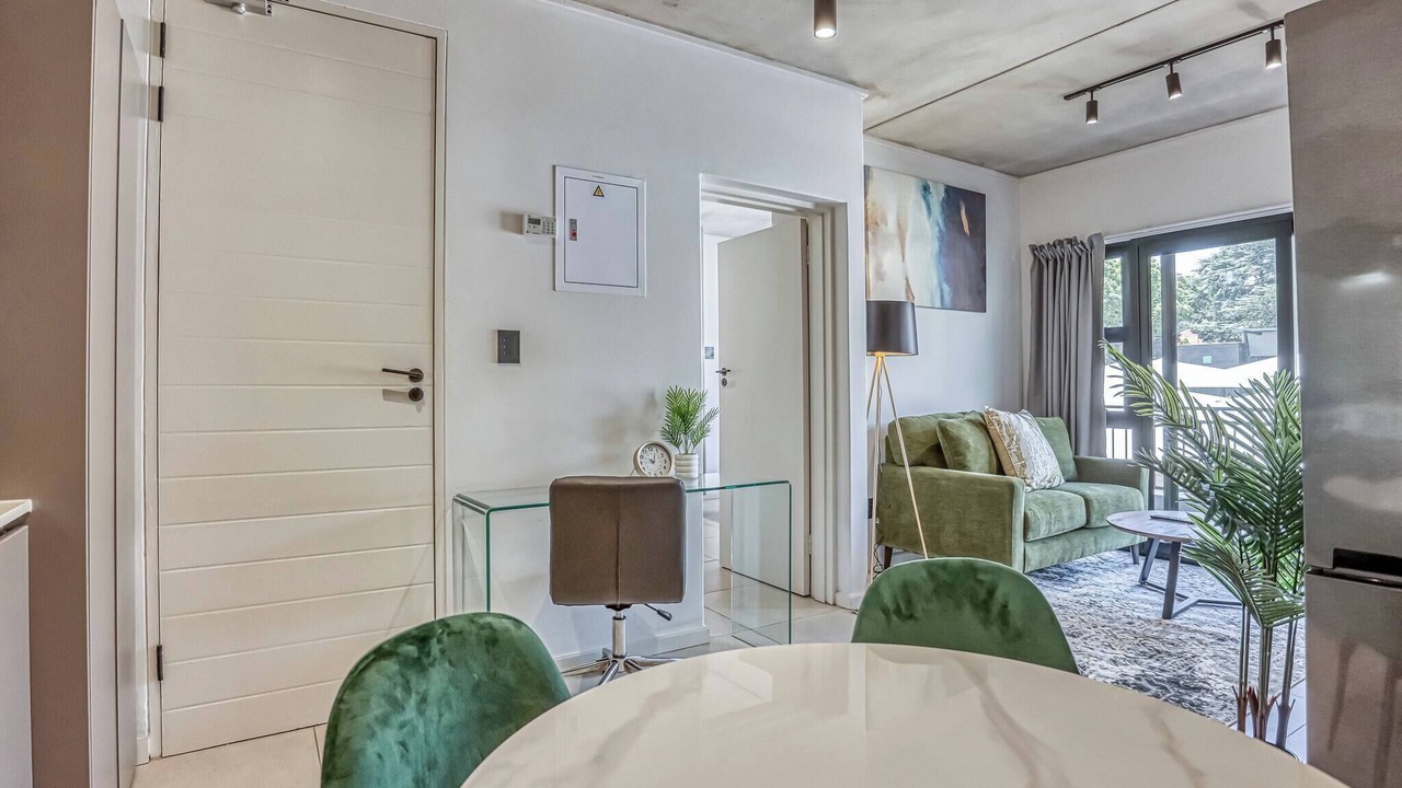 Photo of Livingroom in Greater Johannesburg Metropolitan Area
