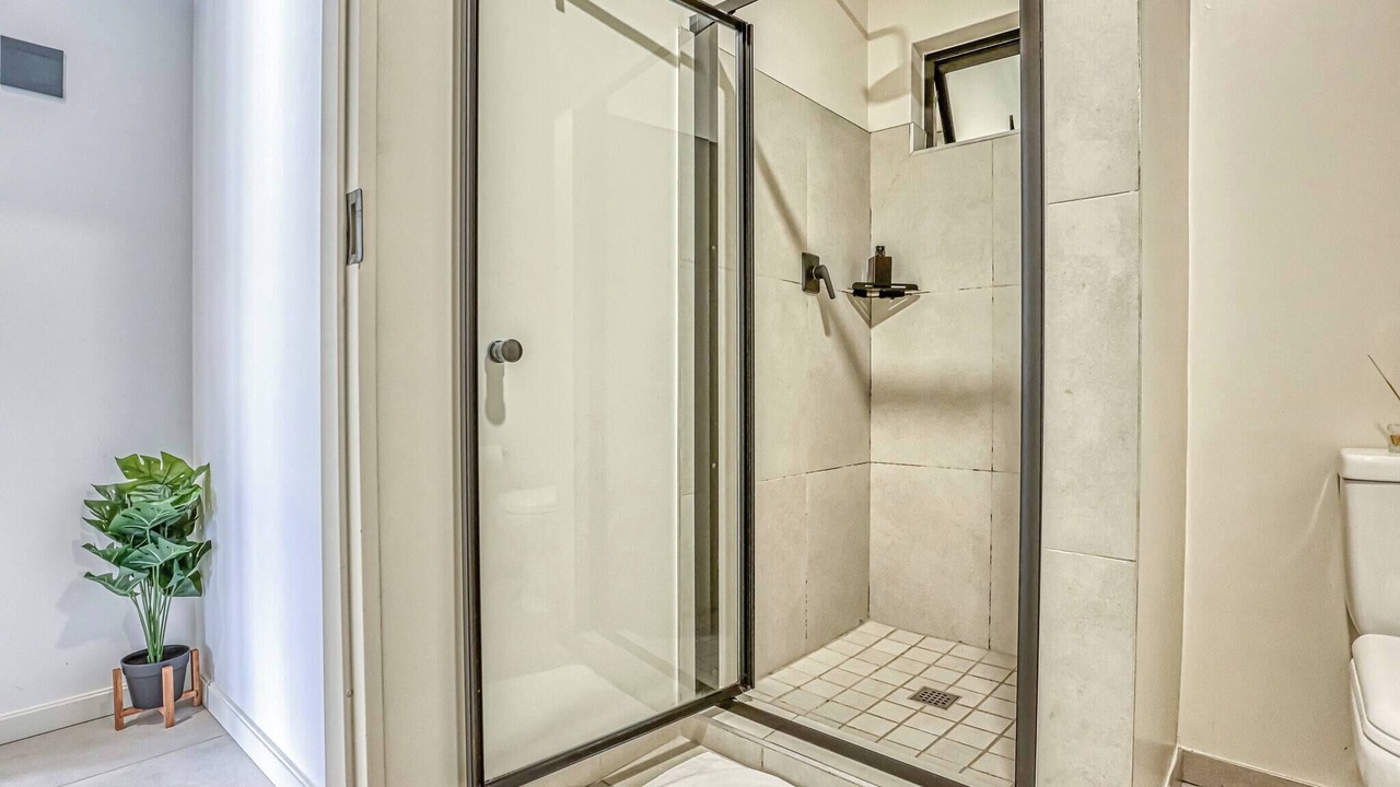 Photo of Bathroom in Greater Johannesburg Metropolitan Area