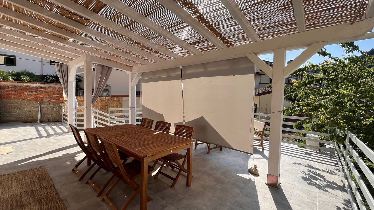 Photo of Outdoor in Twist