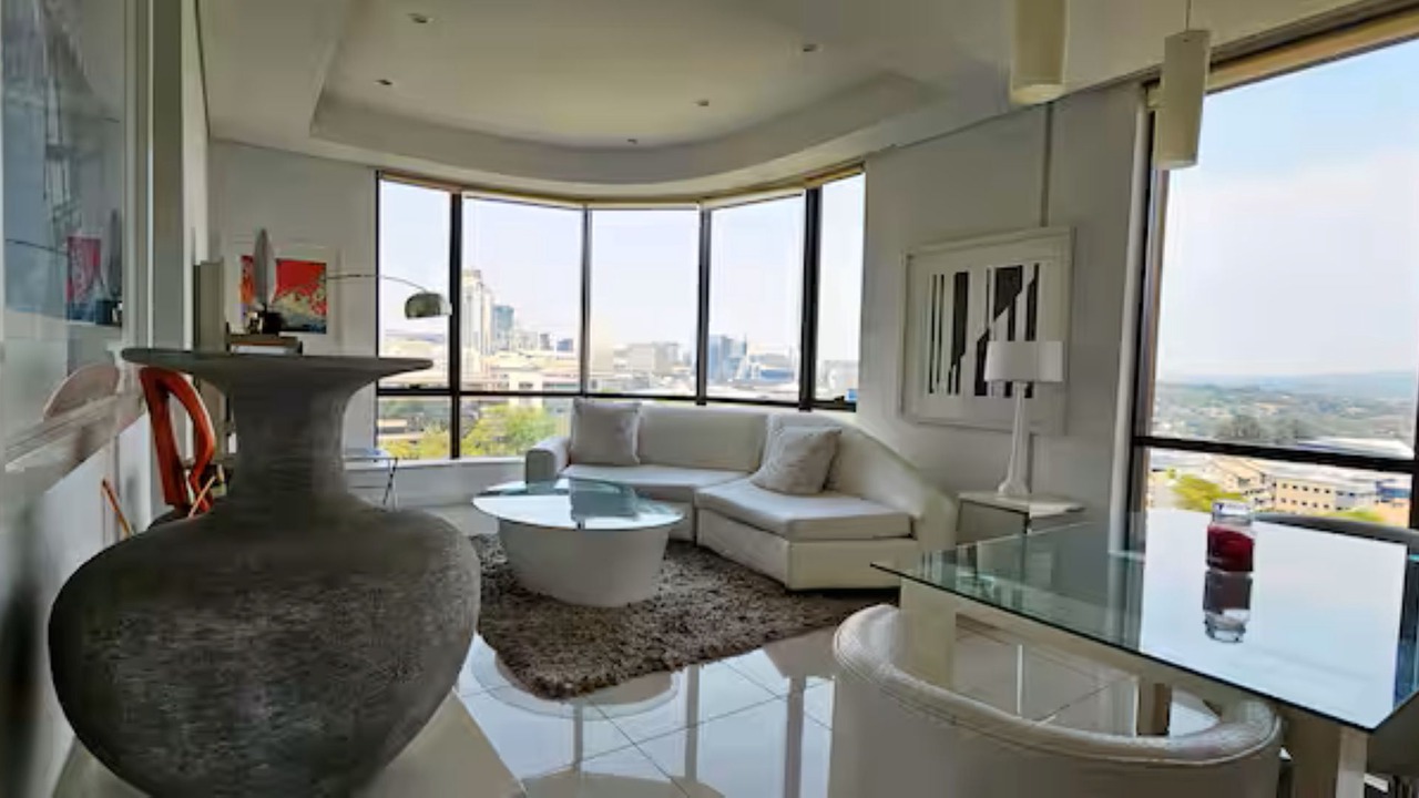 Photo of Livingroom in Greater Johannesburg Metropolitan Area
