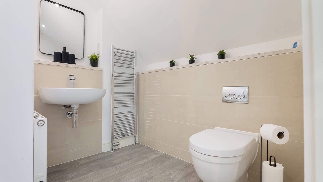 Photo of Bathroom in Danderhall