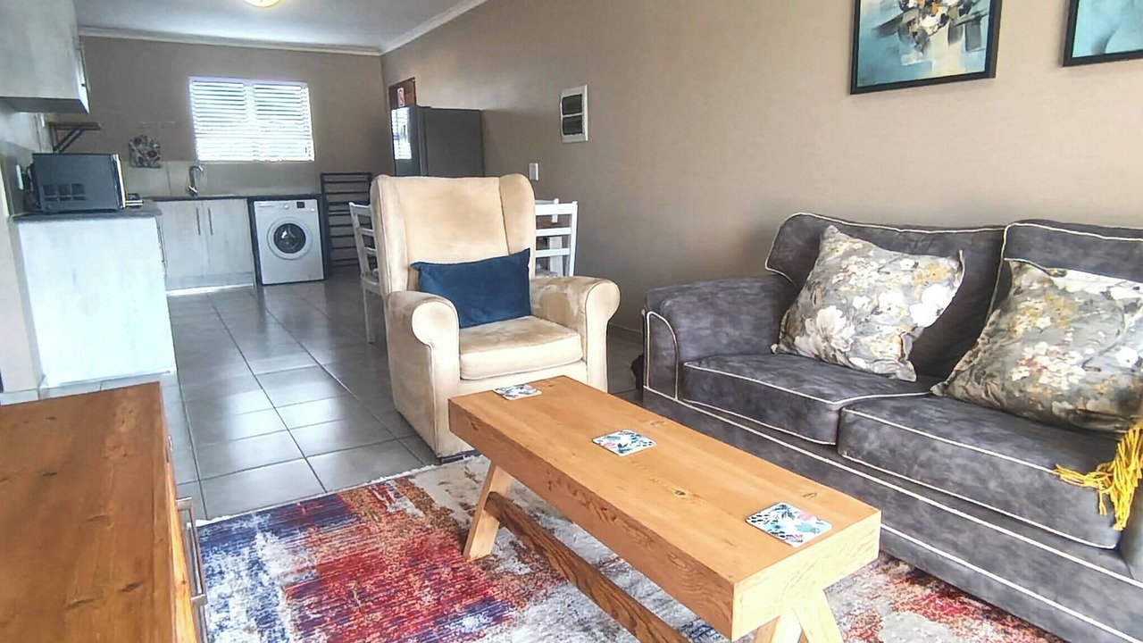 Photo of Livingroom in Greater Johannesburg Metropolitan Area