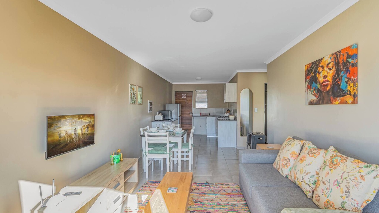 Photo of Livingroom in Greater Johannesburg Metropolitan Area