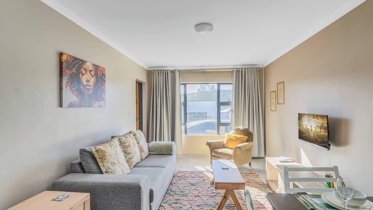 Photo of Livingroom in Greater Johannesburg Metropolitan Area