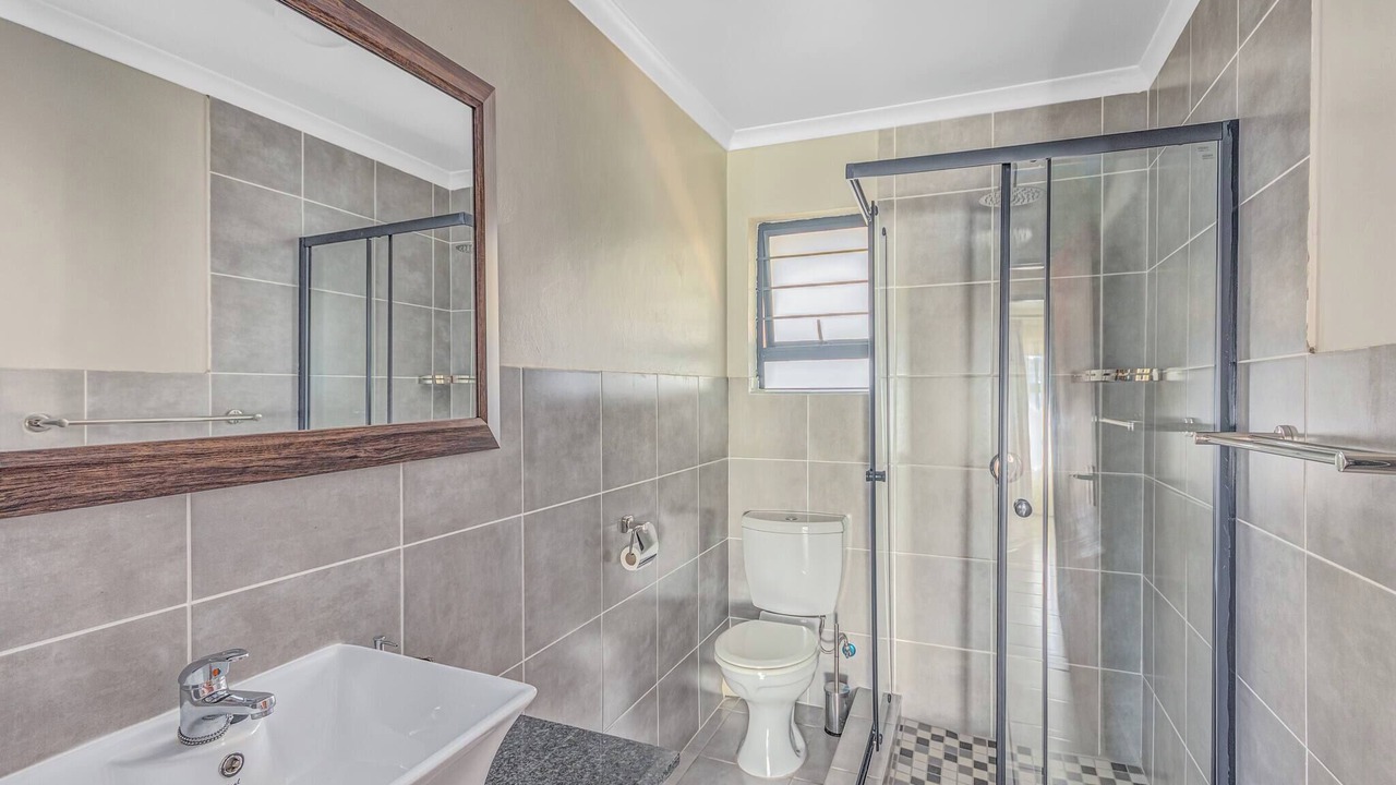 Photo of Bathroom in Greater Johannesburg Metropolitan Area