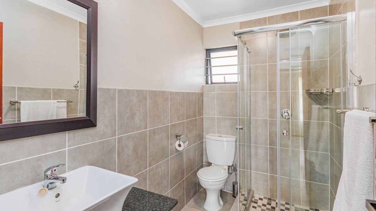 Photo of Bathroom in Greater Johannesburg Metropolitan Area