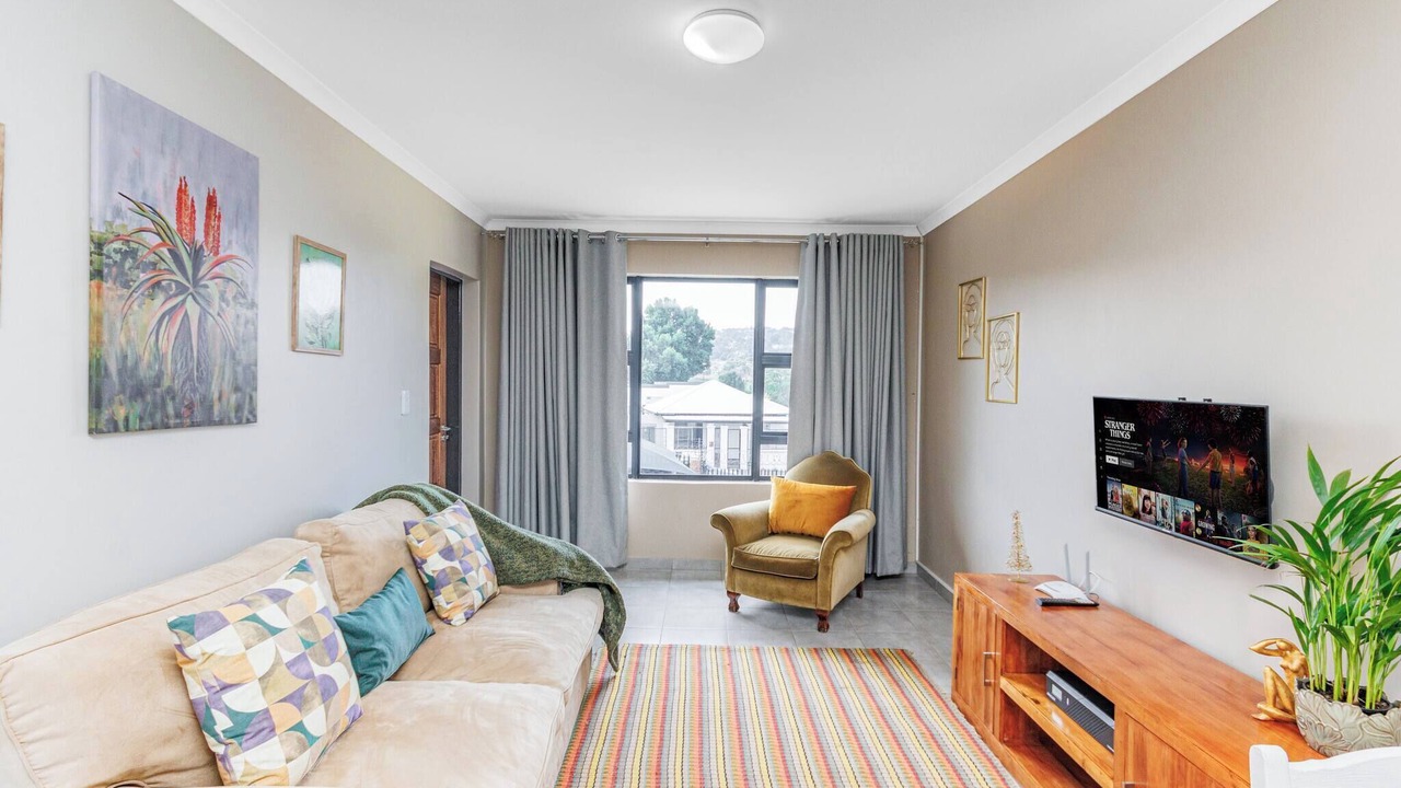 Photo of Livingroom in Greater Johannesburg Metropolitan Area