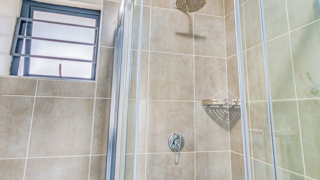 Photo of Bathroom in Greater Johannesburg Metropolitan Area