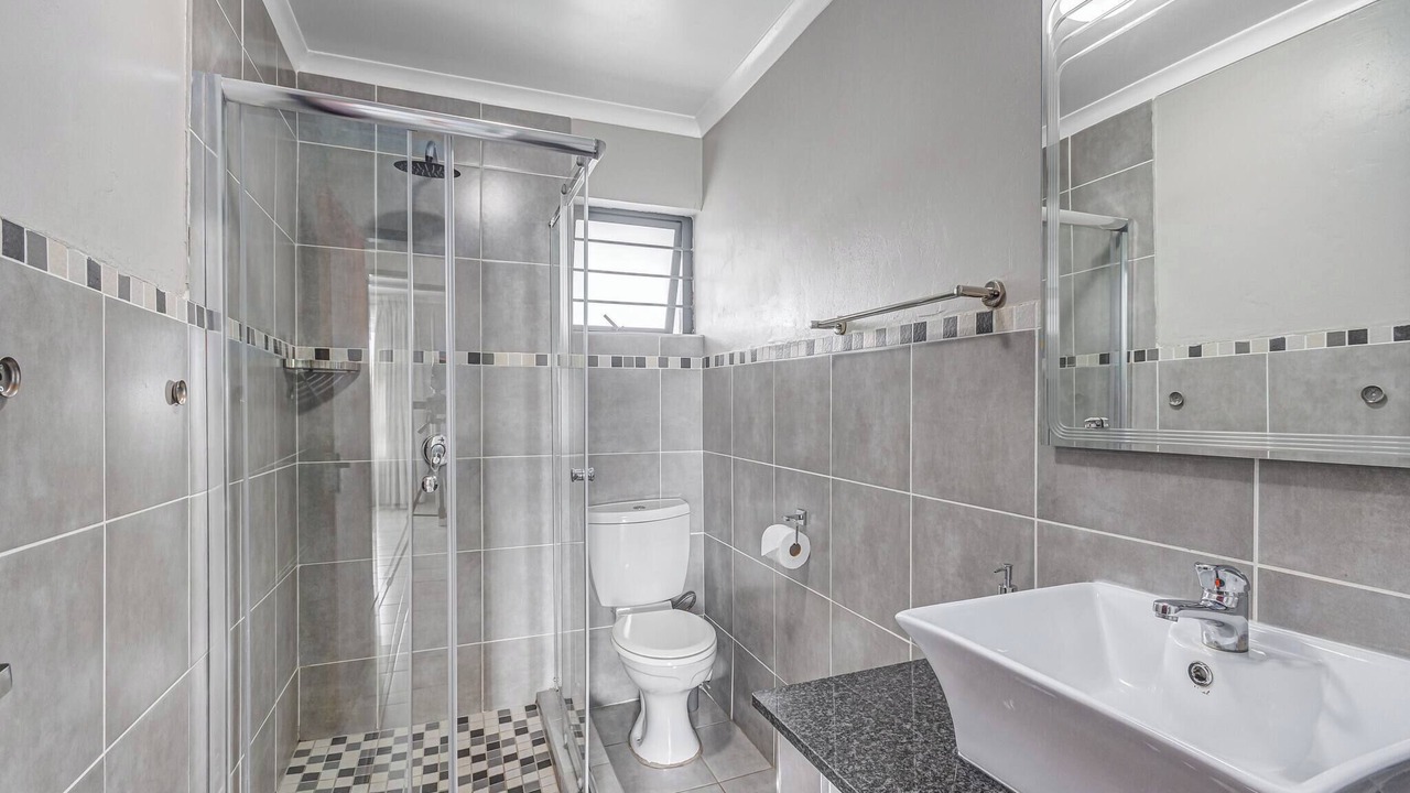 Photo of Bathroom in Greater Johannesburg Metropolitan Area