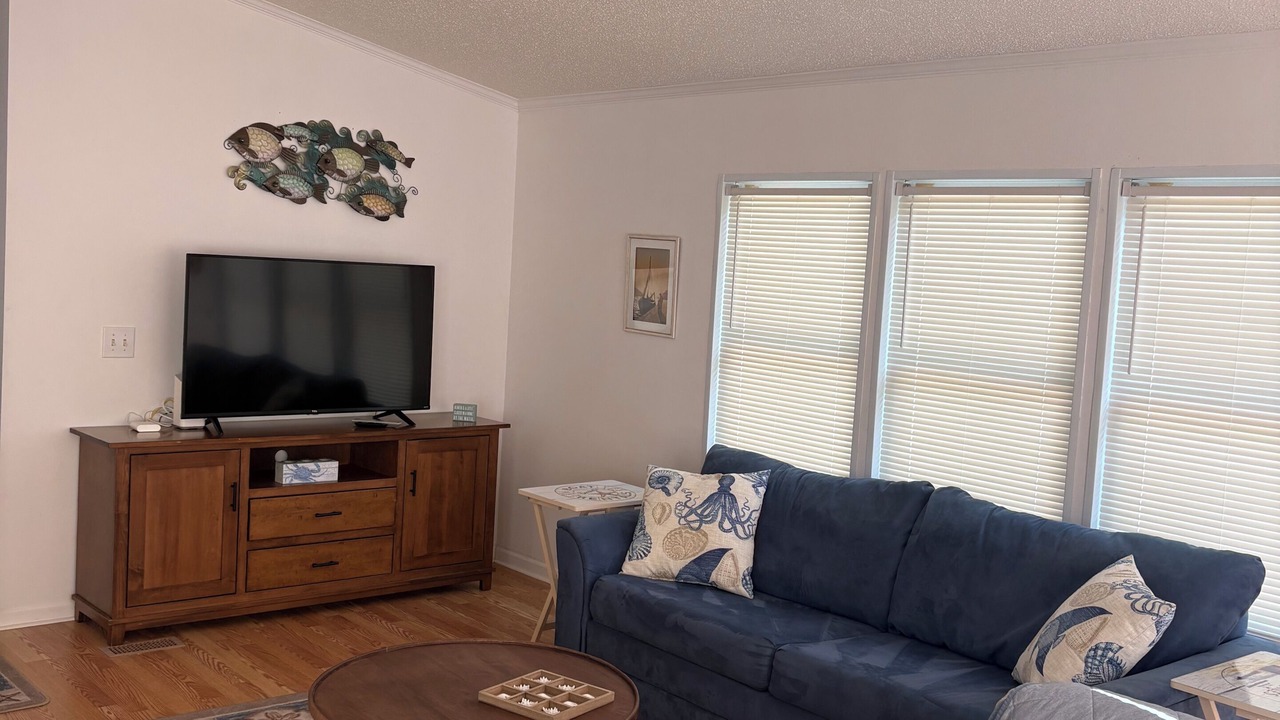 Photo of Livingroom in Assateague Pointe