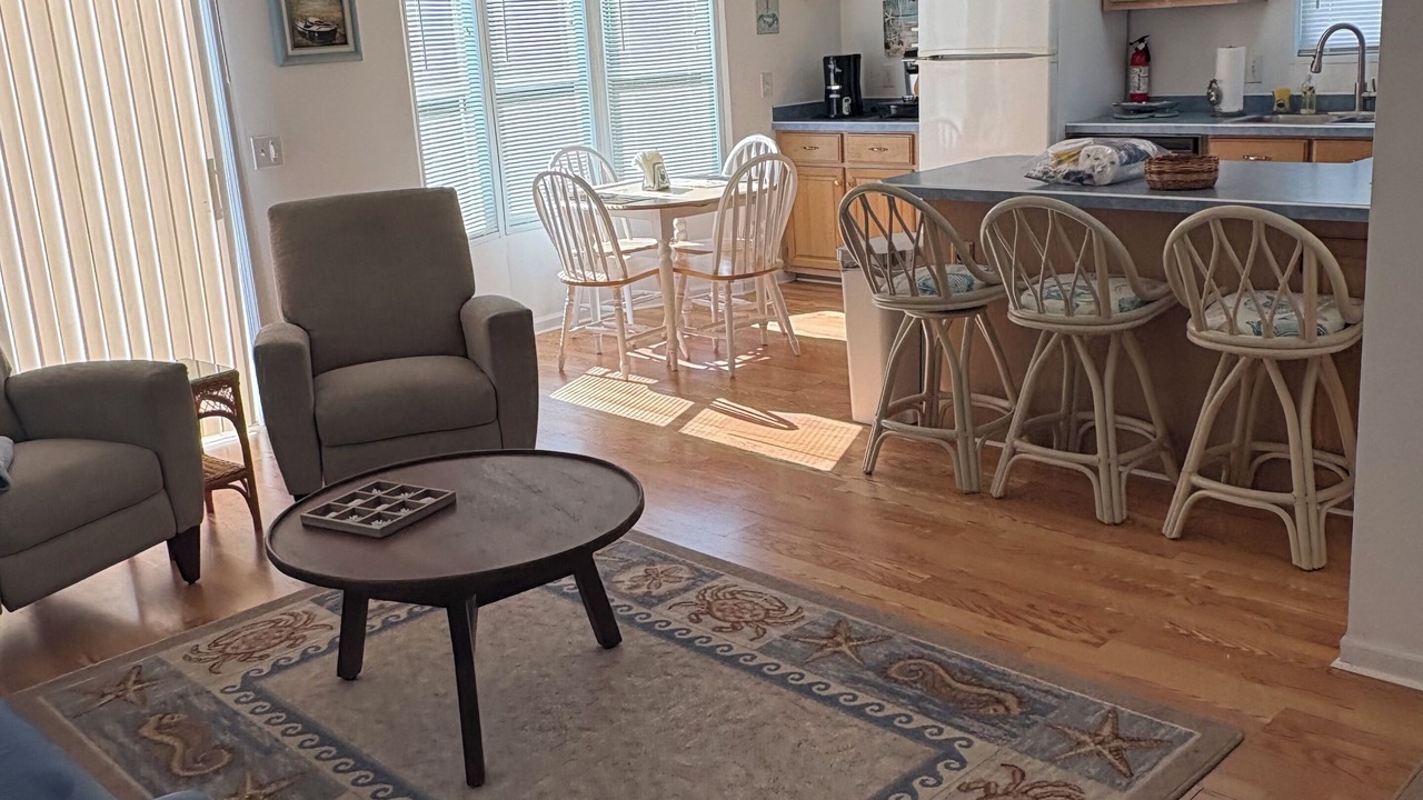 Photo of Livingroom in Assateague Pointe