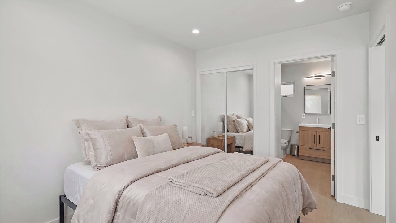 Photo of Bedroom in West Hills