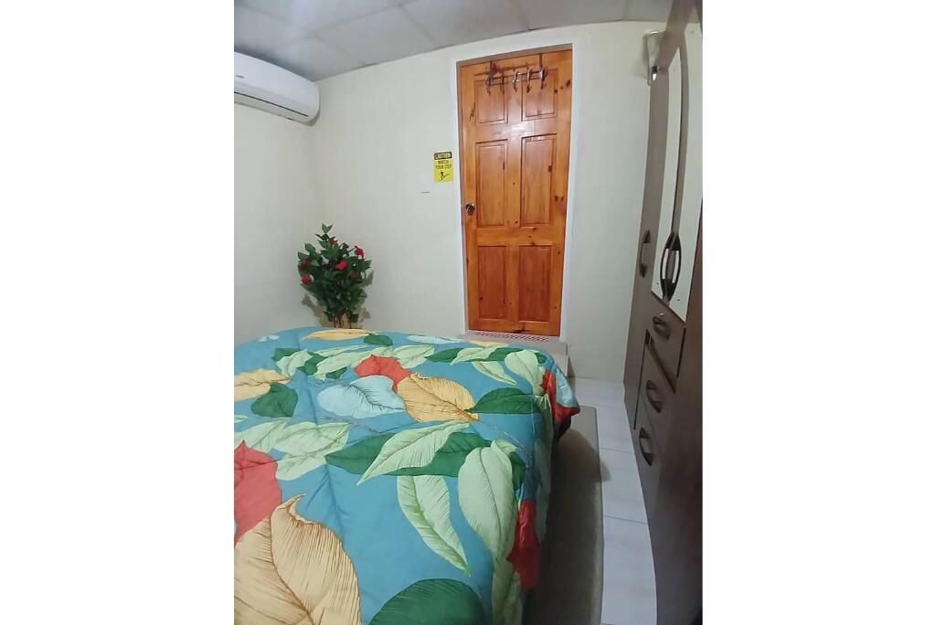 Photo of Bedroom in Montrose