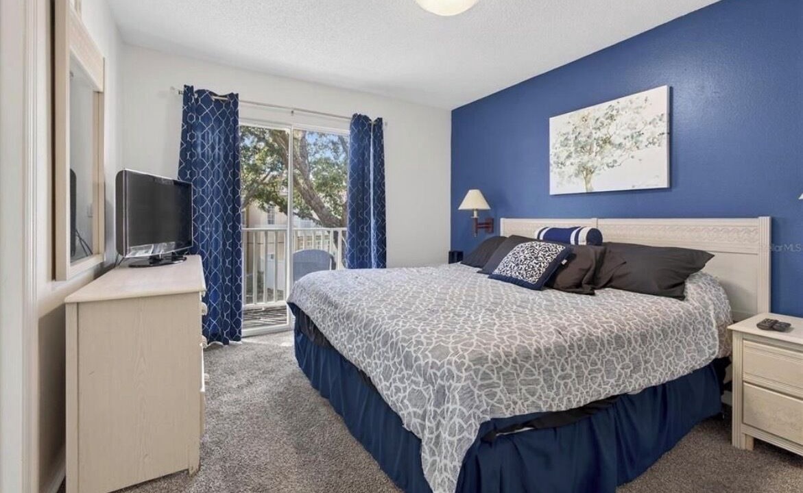 Photo of Bedroom in Crystal Cove
