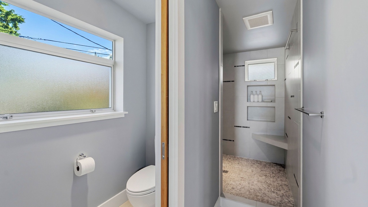 Photo of Bathroom in North Admiral