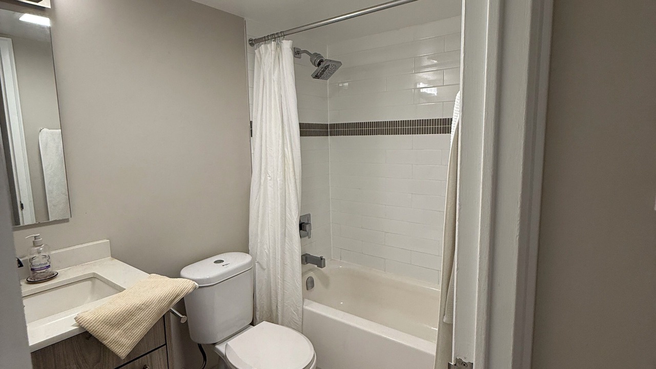 Photo of Bathroom in Yonge-Eglinton