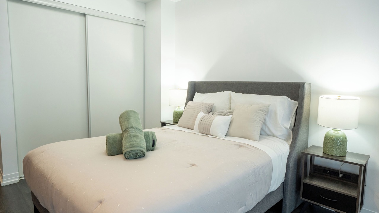 Photo of Bedroom in Church and Wellesley