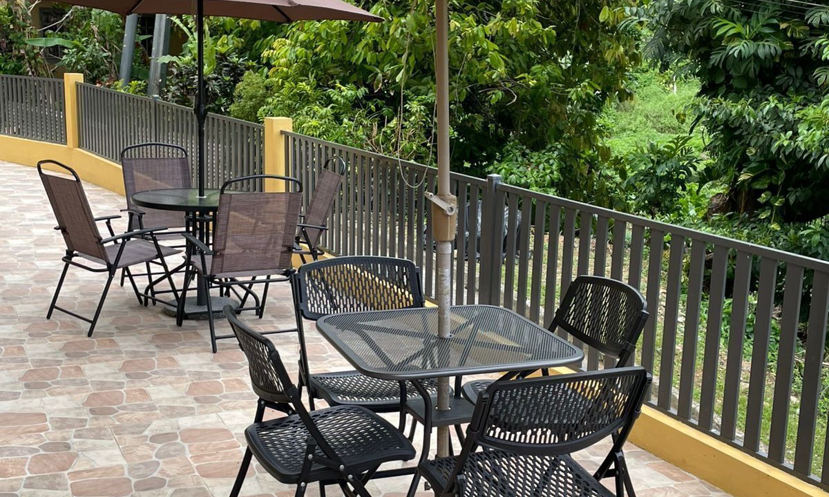 Photo of Outdoor in Charlotteville