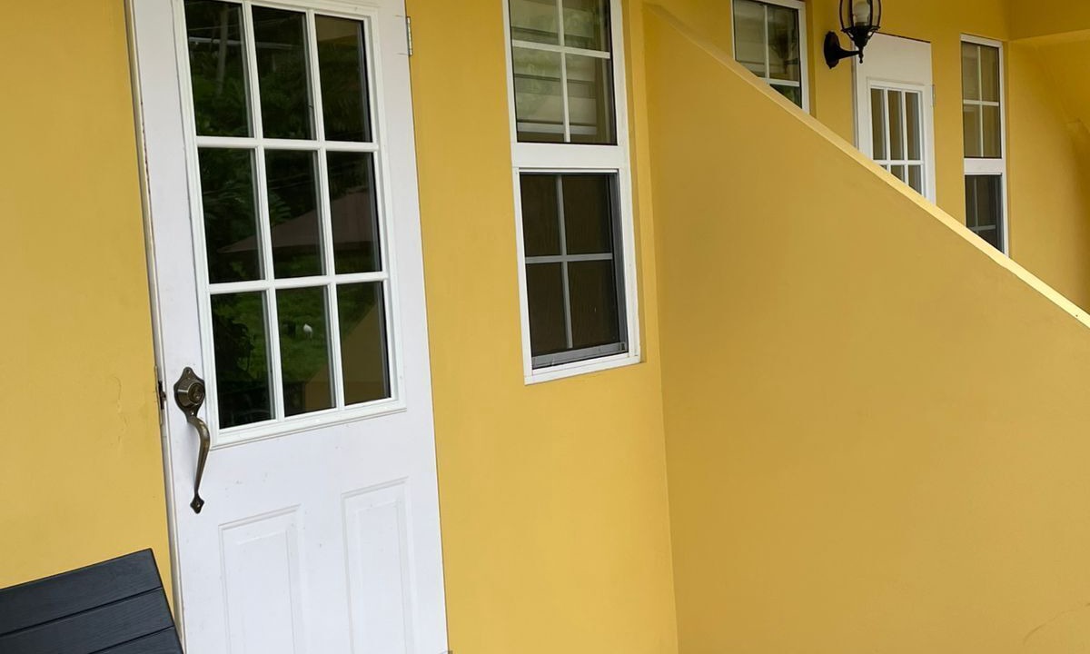Photo of Patio Balcony in Charlotteville