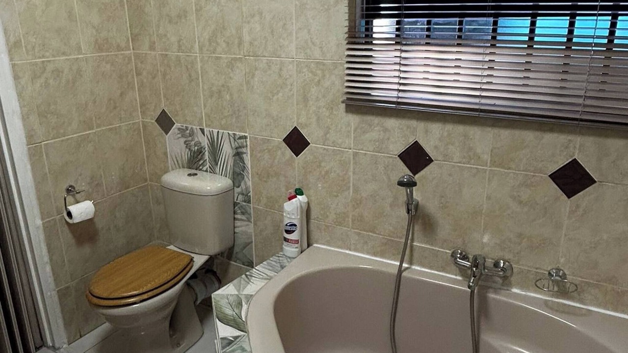 Photo of Bathroom in Greater Johannesburg Metropolitan Area