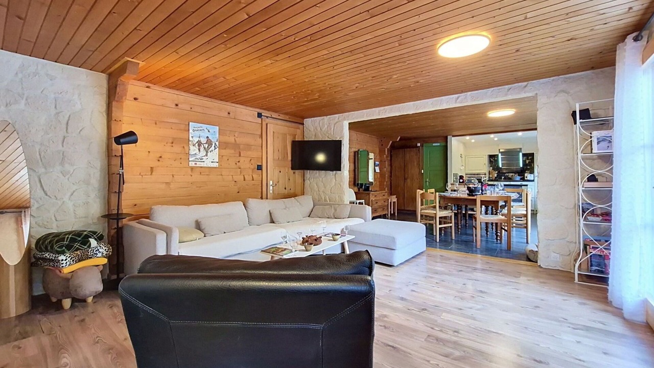 Photo of Bedroom in Arolla