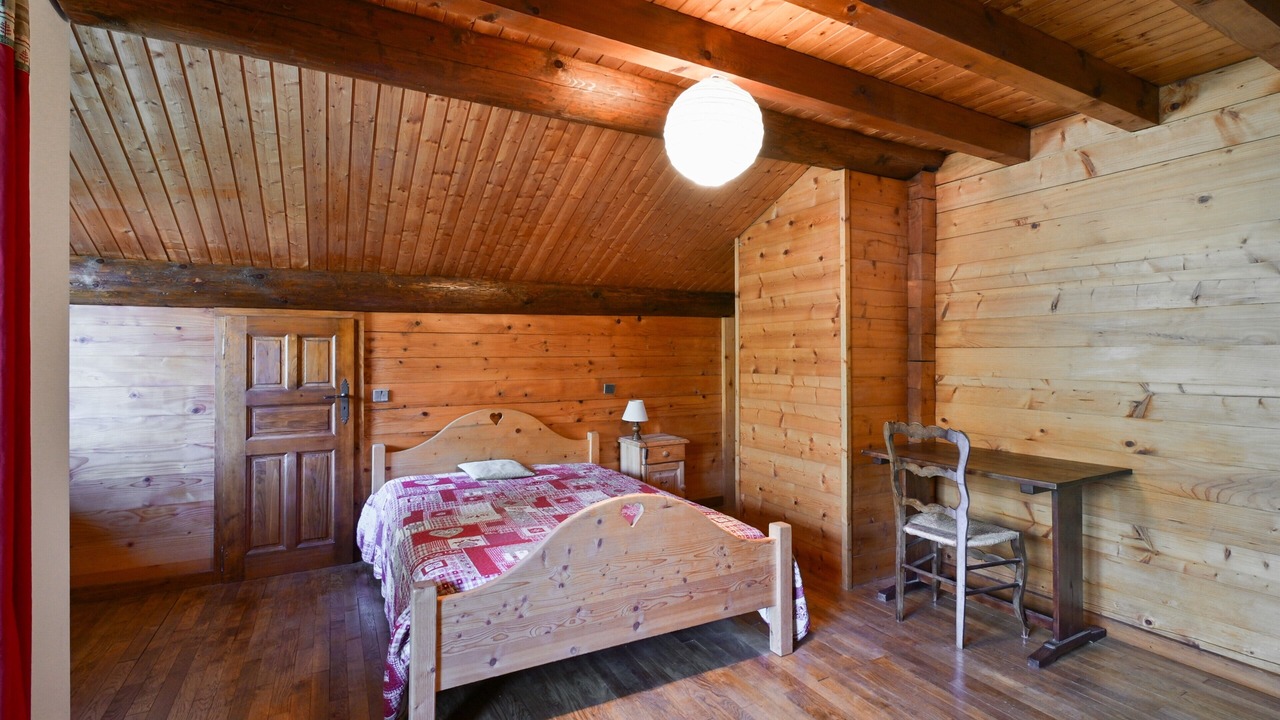 Photo of Bedroom in Les Clefs
