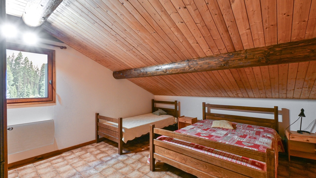 Photo of Bedroom in Les Clefs