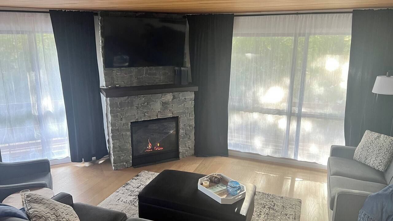 Photo of Livingroom in Blueberry Hill