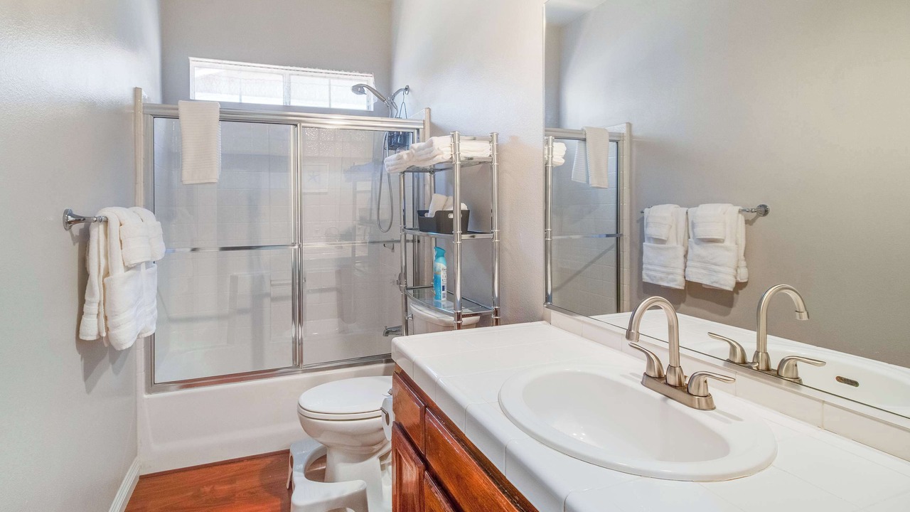Photo of Bathroom in Lake Elsinore