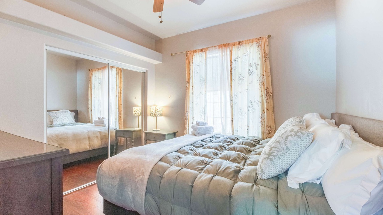 Photo of Bedroom in Lake Elsinore