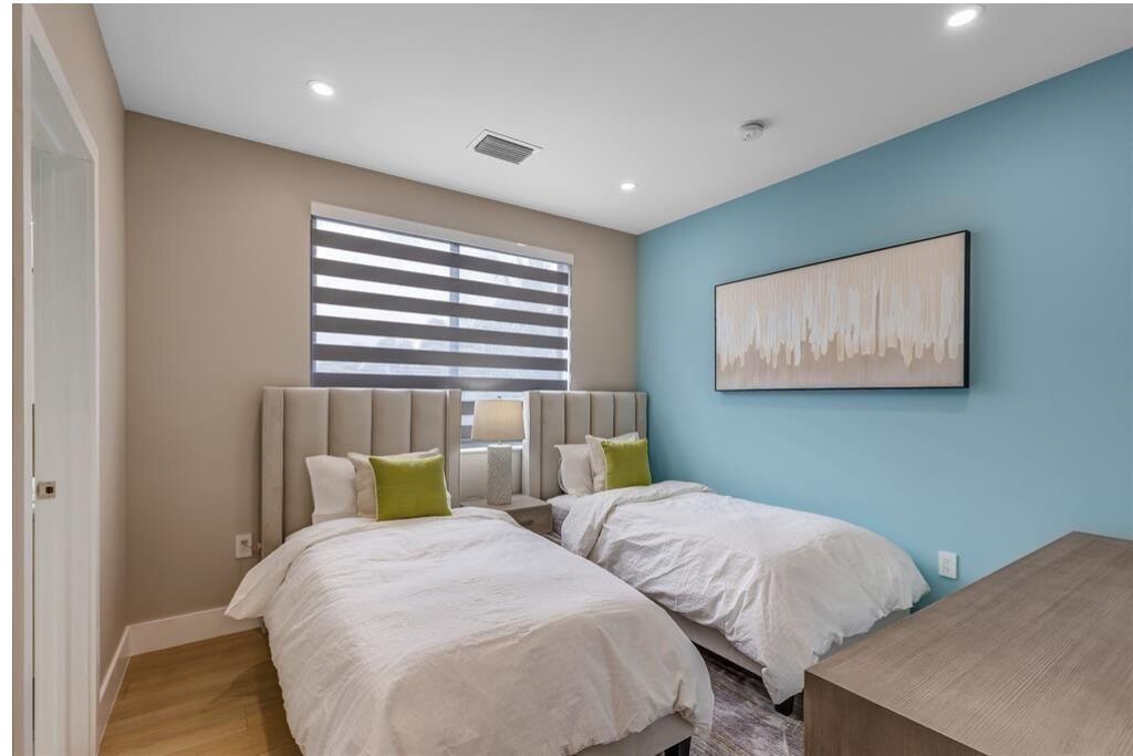 Photo of Bedroom in Tarpon River