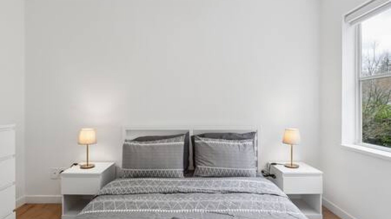 Photo of Bedroom in Upper Lonsdale