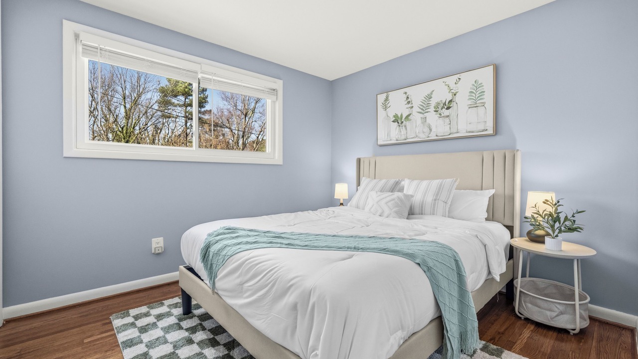 Photo of Bedroom in Oxon Hill