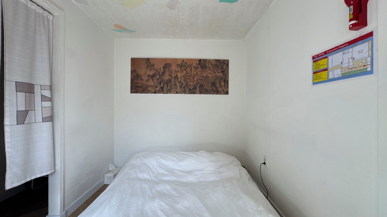 Photo of Bedroom in Sajik-dong