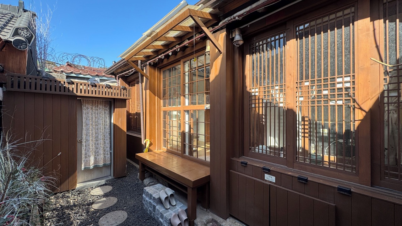 Photo of Outdoor in Sajik-dong