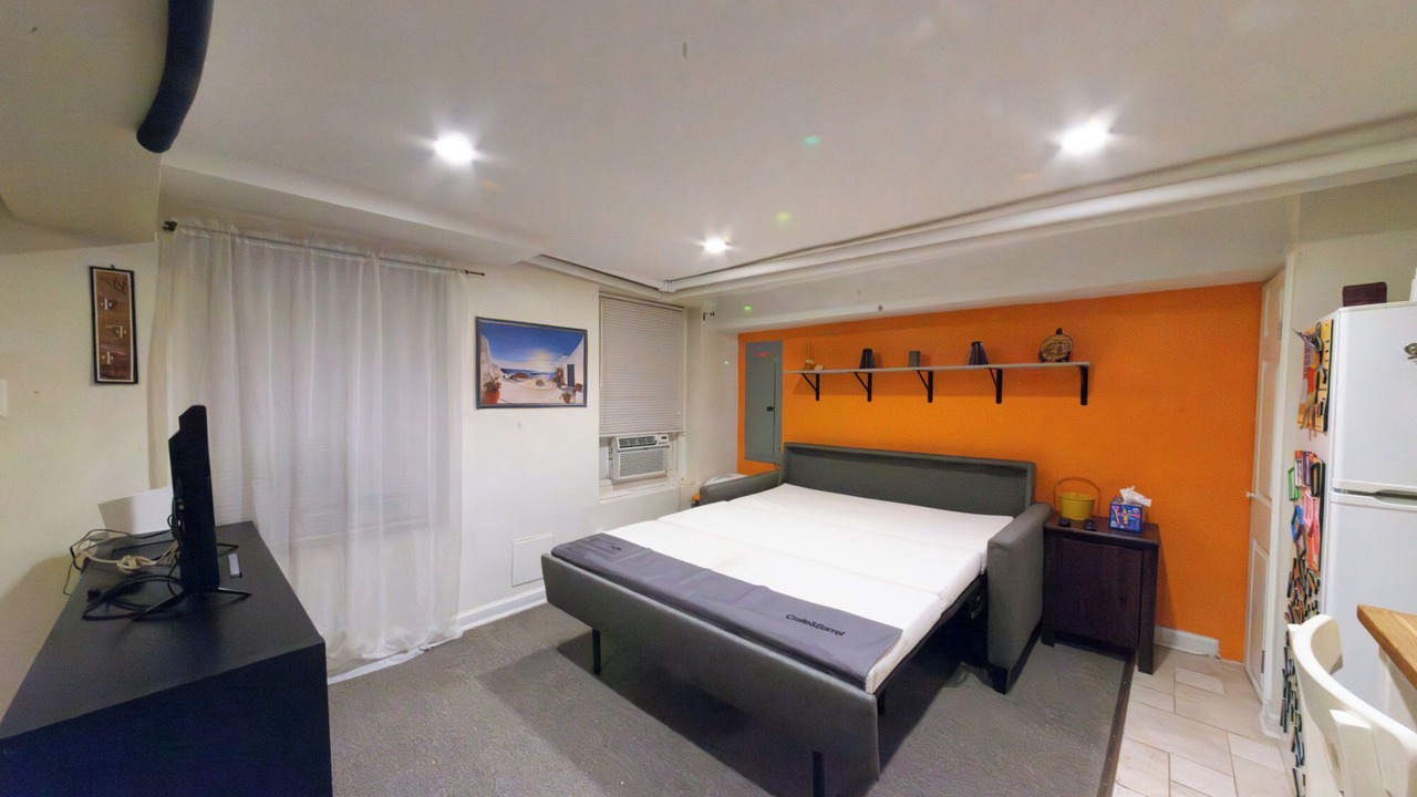 Photo of Bedroom in Near Northeast