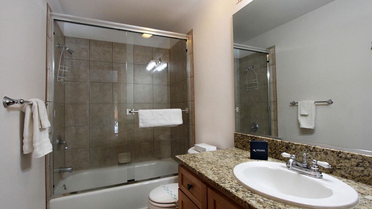 Photo of Bathroom in Pioneer Trail