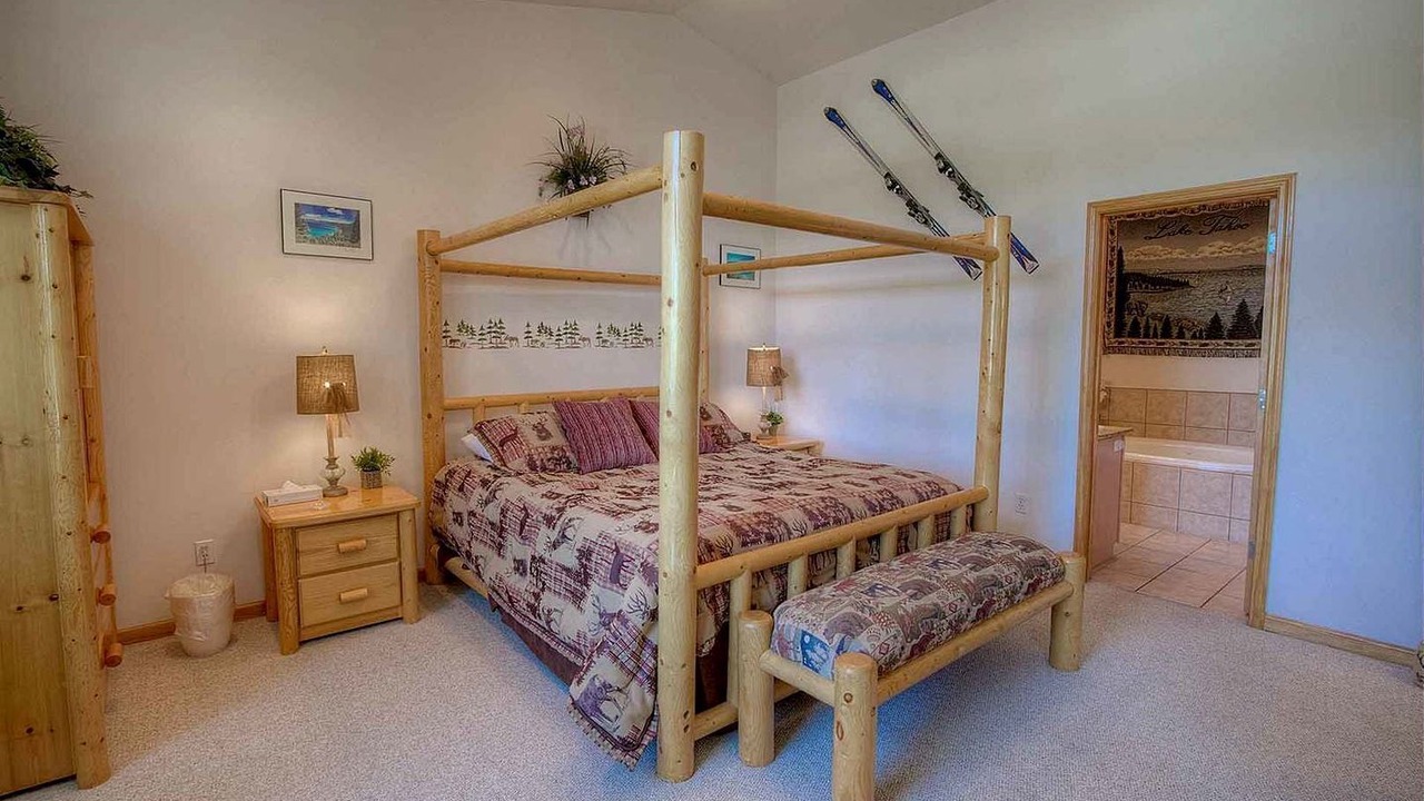 Photo of Bedroom in Pioneer Trail