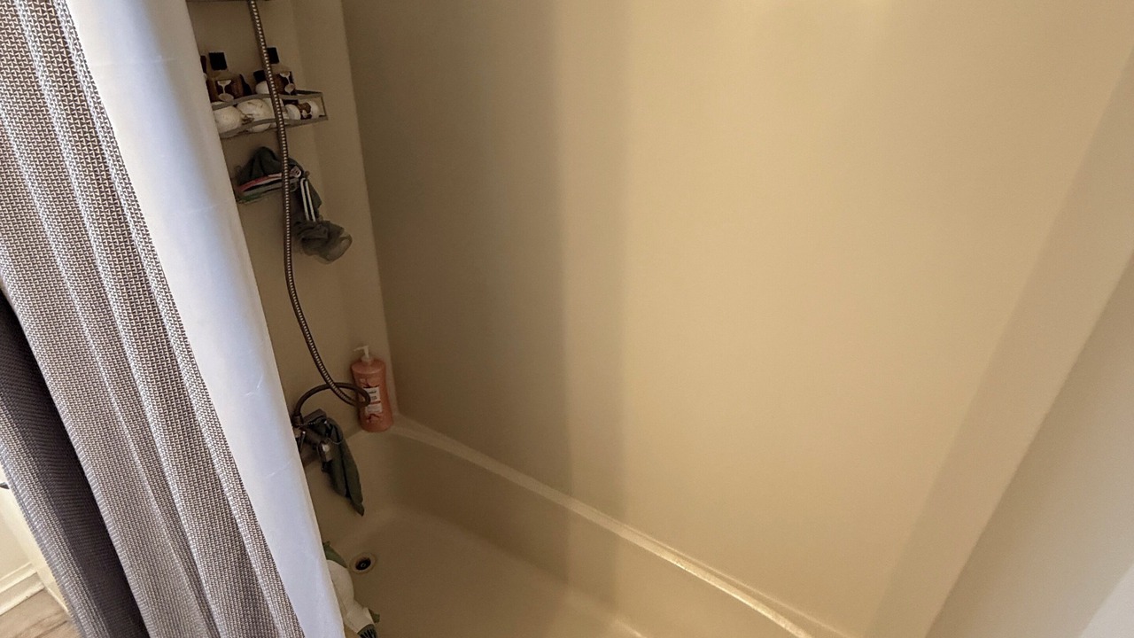Photo of Bathroom in Thousand Oaks