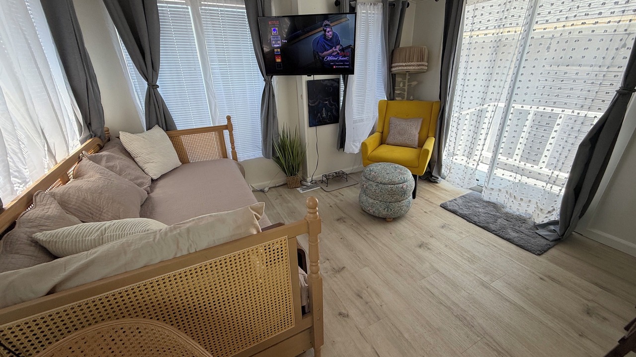 Photo of Livingroom in Thousand Oaks